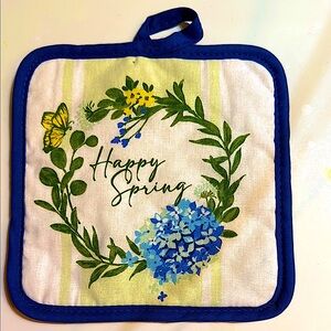Spring Floral Quilted Blue Pot Holder